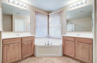 15882 N 172nd Ln in Surprise, AZ - Building Photo - Building Photo