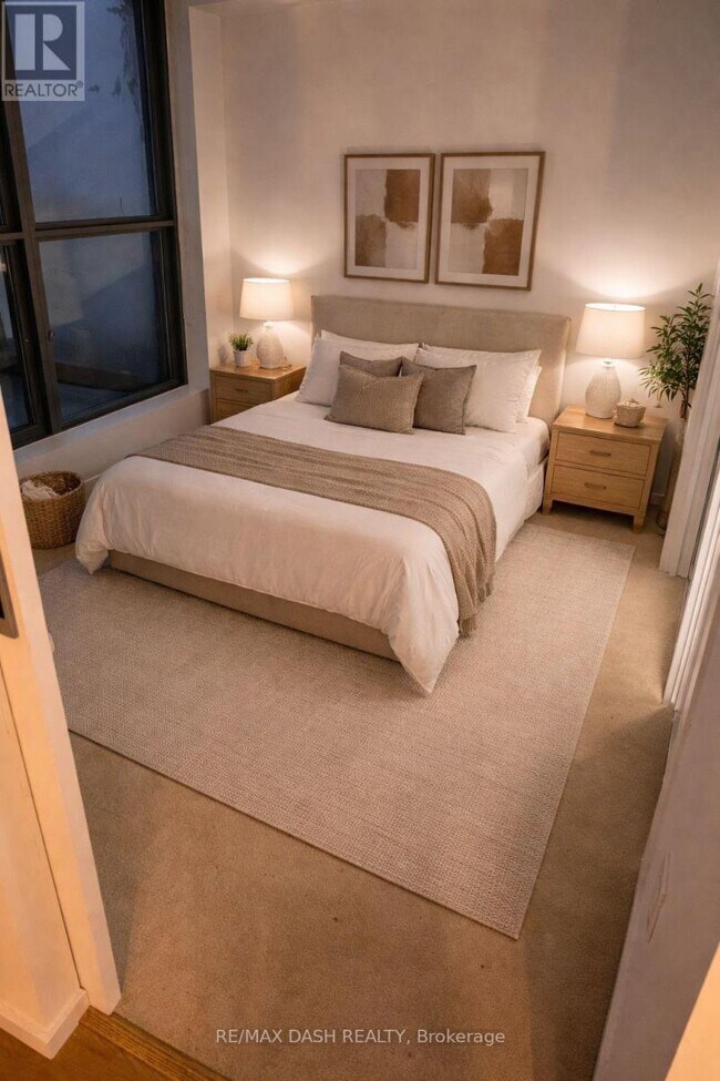 property at 8 Charlotte St