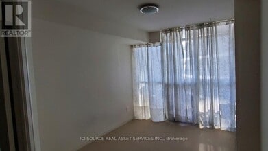 25 Carlton St. in Toronto, ON - Building Photo - Building Photo