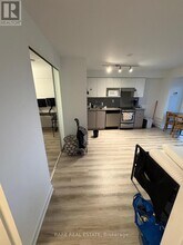 160 Flemington Rd in Toronto, ON - Building Photo - Building Photo