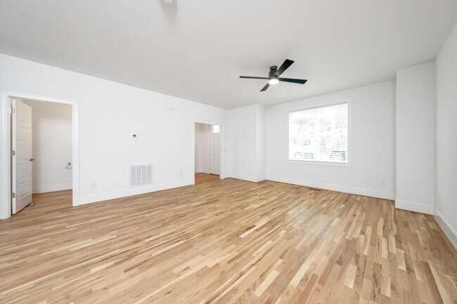3818 Lands End Ct in Raleigh, NC - Building Photo - Building Photo
