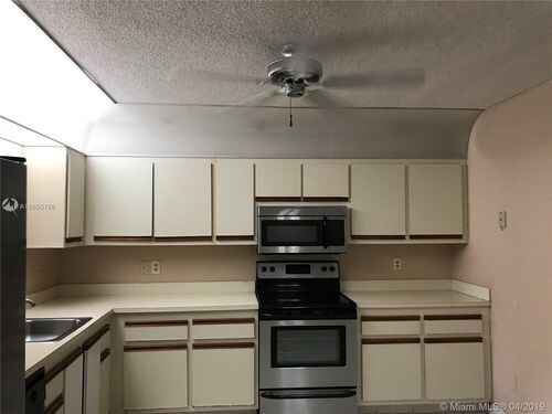 9633 Riverside Dr-Unit -5B in Coral Springs, FL - Building Photo - Building Photo