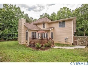 429 Nottingham Dr in Colonial Heights, VA - Building Photo - Building Photo