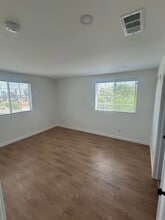 11723 Pendleton St in Sun Valley, CA - Building Photo - Building Photo
