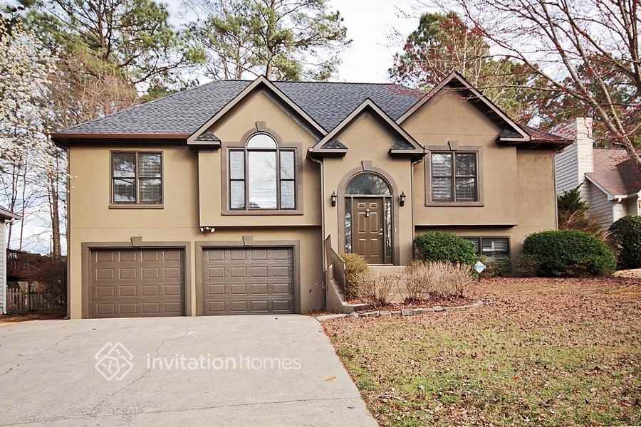 4034 Dream Catcher Dr in Woodstock, GA - Building Photo