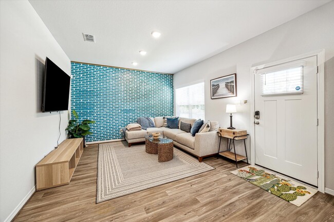 property at 6913 New York St