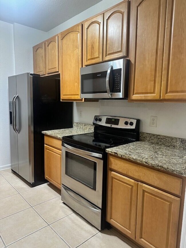 8710 Saratoga Inlet Dr in Orlando, FL - Building Photo - Building Photo