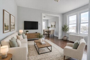 678 Liberty Ave in Jersey City, NJ - Building Photo