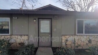 2803 Norcade Cir in Sacramento, CA - Building Photo