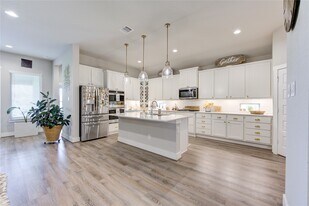 3810 Colorado Bend Dr in Katy, TX - Building Photo