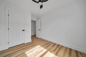 855 18th SE in Paris, TX - Building Photo - Building Photo