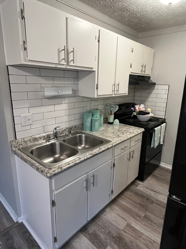 Timbercrest Apartments