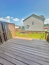 1477 Miller Spring Court in Harrisonburg, VA - Foto de edificio - Building Photo