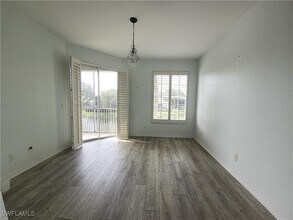 2135 Arielle Dr in Naples, FL - Building Photo - Building Photo