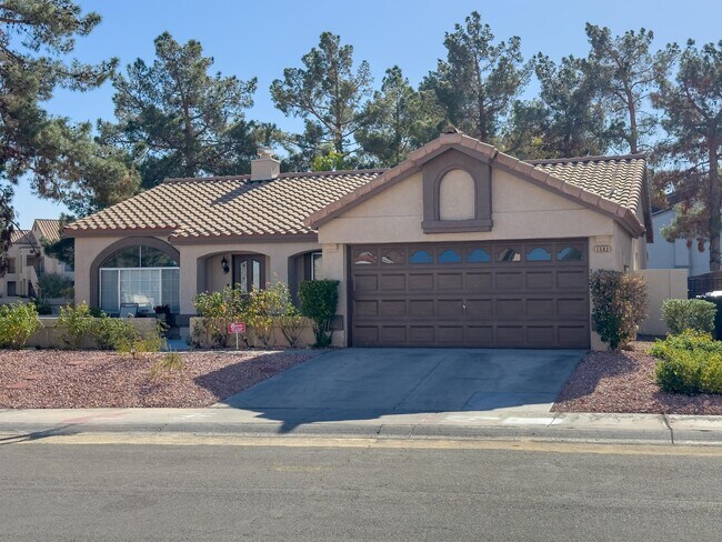 1502 Ironbark Dr in Henderson, NV - Building Photo - Building Photo