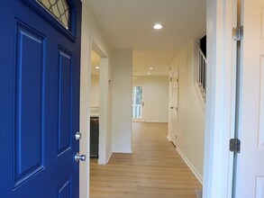 365 W Illinois Ave in Southern Pines, NC - Foto de edificio - Building Photo