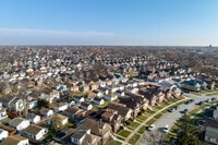 Apartments in Elmwood Park, IL