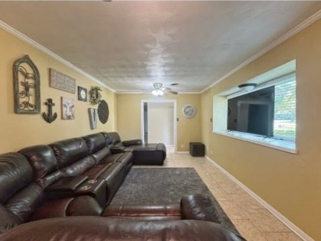 property at 509 Light St