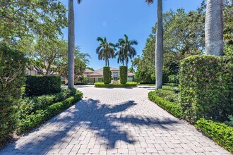 11067 Old Harbour Rd in North Palm Beach, FL - Building Photo - Building Photo
