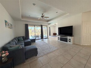 392 Villa Sorrento Cir in Haines City, FL - Building Photo - Building Photo