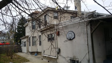 1111 Cottman Ave in Philadelphia, PA - Building Photo - Building Photo