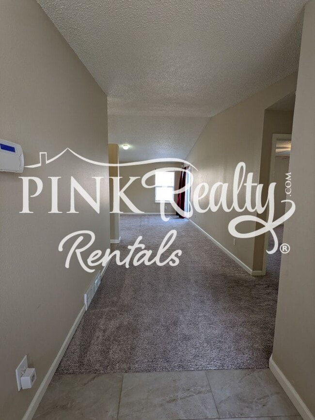 415 Garwood Ct in Colorado Springs, CO - Building Photo - Building Photo