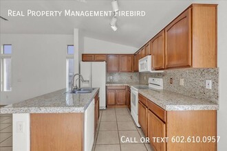 16620 S 48th St in Phoenix, AZ - Building Photo - Building Photo