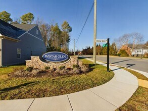 8121 Wistar Creek Mews in Henrico, VA - Building Photo - Building Photo