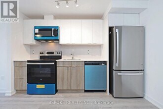 10 Calamint Ln. in Toronto, ON - Building Photo - Building Photo