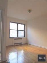162 E 55th St-Unit -#3C in New York, NY - Building Photo - Building Photo
