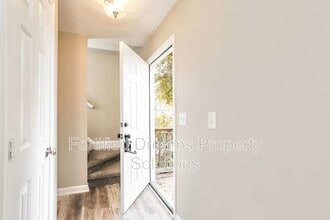 1519 Huffine Mill Rd in Greensboro, NC - Building Photo - Building Photo