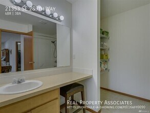 21353 SE 289th Way in Kent, WA - Building Photo - Building Photo