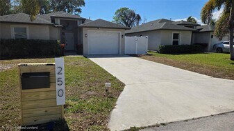 250 Ipswich St in Boca Raton, FL - Building Photo