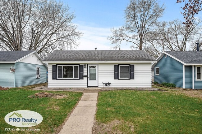property at 5021 Fremont Ave N