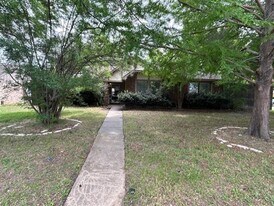 1200 Wyndham Dr in Wylie, TX - Building Photo