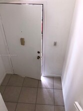 9752 NW 46th Ter, Unit 136 in Doral, FL - Building Photo - Building Photo