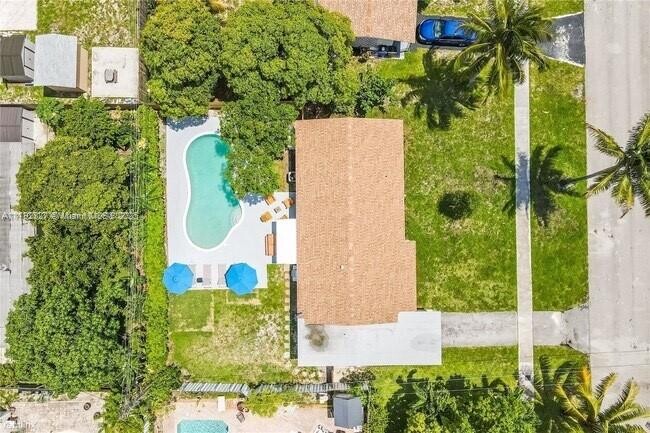 4120 NW 3rd Way in Pompano Beach, FL - Building Photo - Building Photo
