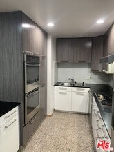 10433 Wilshire Blvd-Unit -202 in Los Angeles, CA - Building Photo - Building Photo