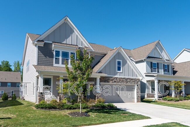 property at 2046 Saddlebred Dr
