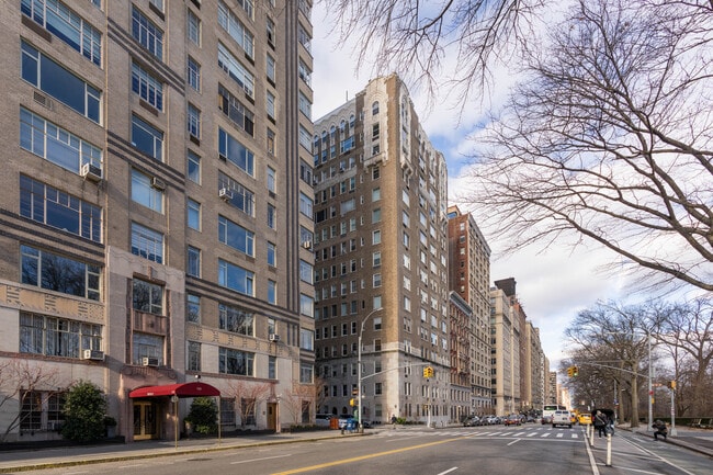322 Central Park W