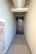 9447 W Turney Ave in Phoenix, AZ - Building Photo - Building Photo