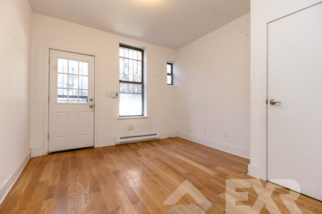 297 Troutman St in Brooklyn, NY - Building Photo - Building Photo