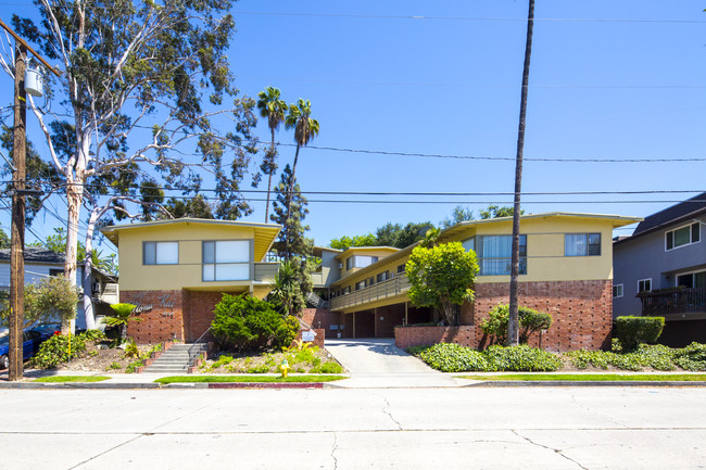 1004 Arroyo Dr in South Pasadena, CA - Foto de edificio - Primary Photo