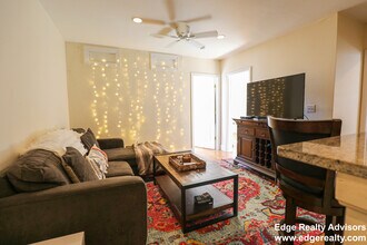 66 Egmont St in Brookline, MA - Foto de edificio - Building Photo