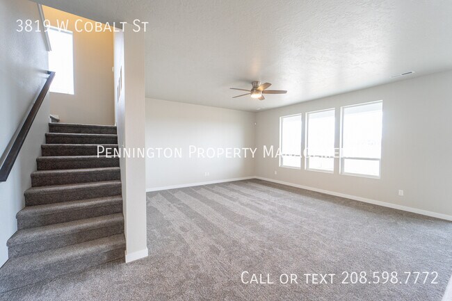 3819 W Cobalt St in Meridian, ID - Building Photo - Building Photo