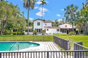 property at 278 S North Lake Dr
