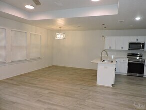 1278 Portland St in Pensacola, FL - Building Photo - Building Photo