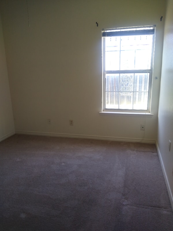 415 Valley Mills Dr in Arlington, TX - Building Photo - Building Photo