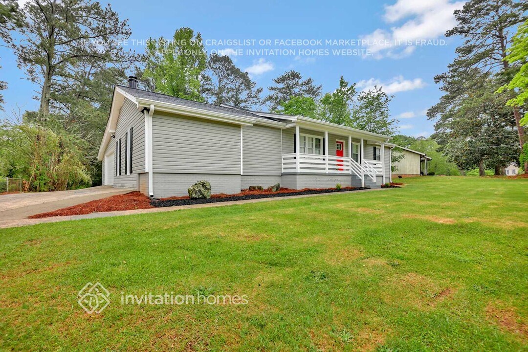 4397 Shiloh Trail in Powder Springs, GA - Building Photo