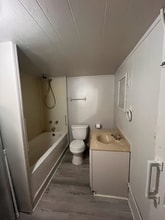 3216 32nd St in Nitro, WV - Foto de edificio - Building Photo